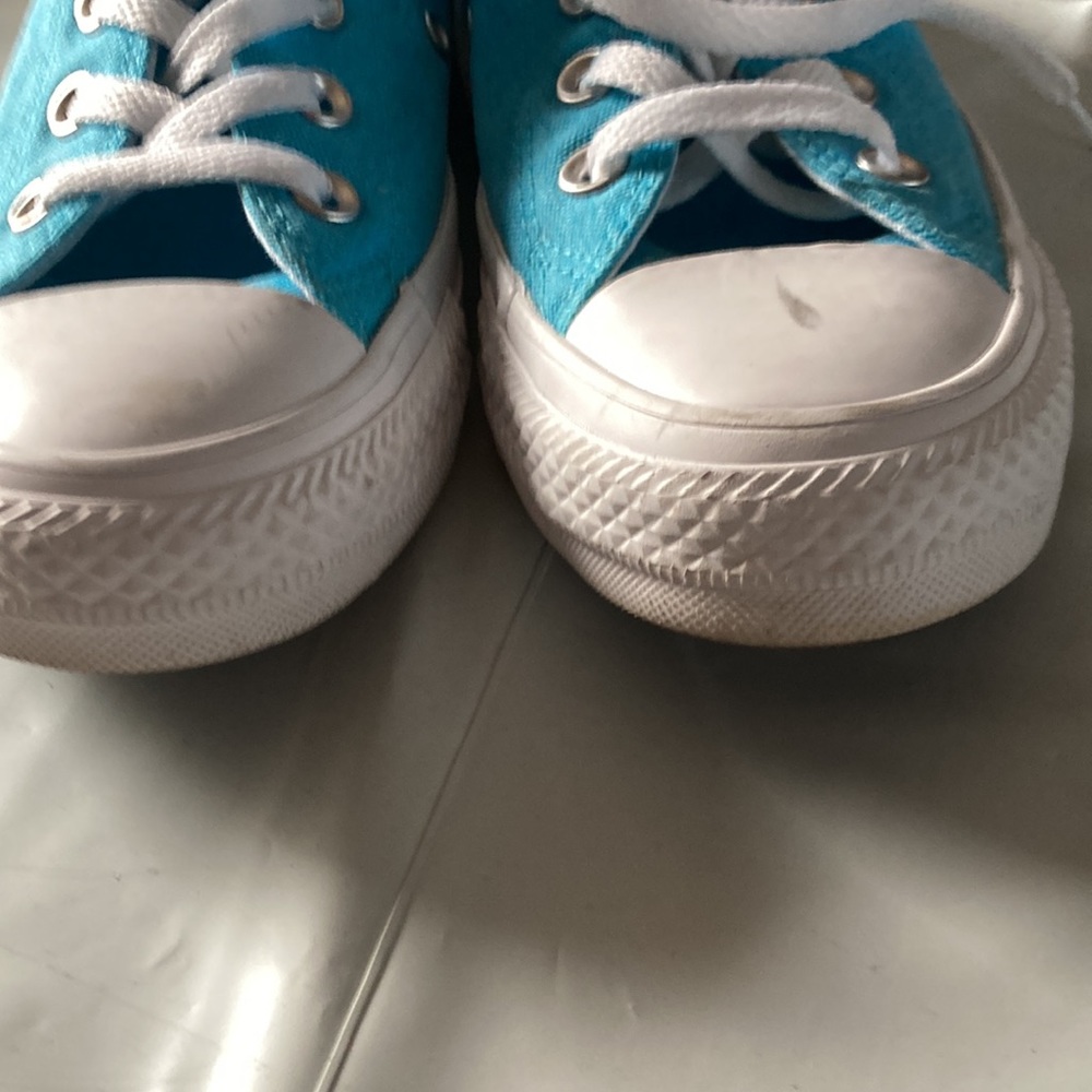 Converse - Picture 4 of 5